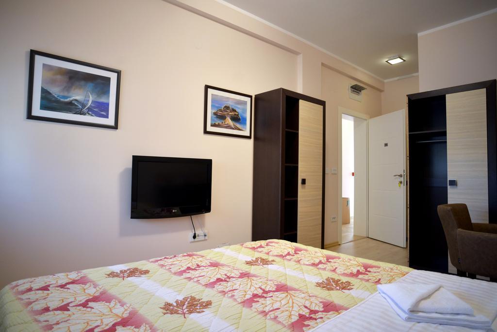 Lotos Depandans Hotel Nis Luaran gambar